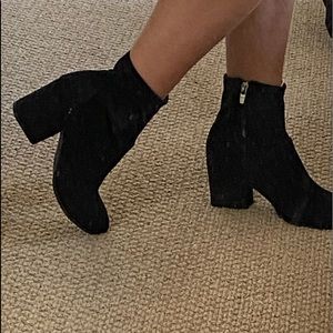 Marc Fisher zip suede mini boots, winter boots , black suede, little black shoes